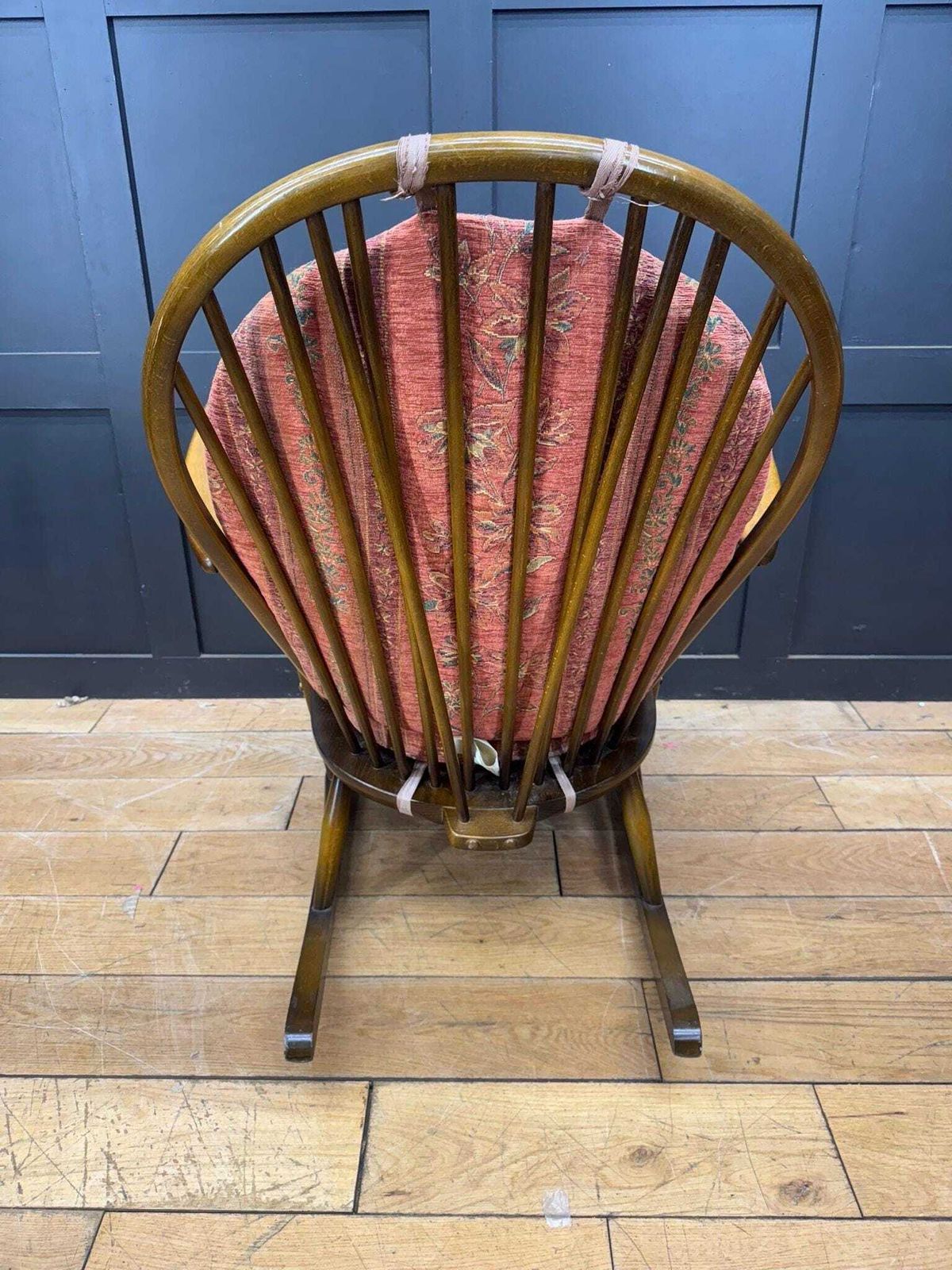 Ercol Grandfather Rocking Chair Model 315 With Original Cushions / Armchair B photo for sale