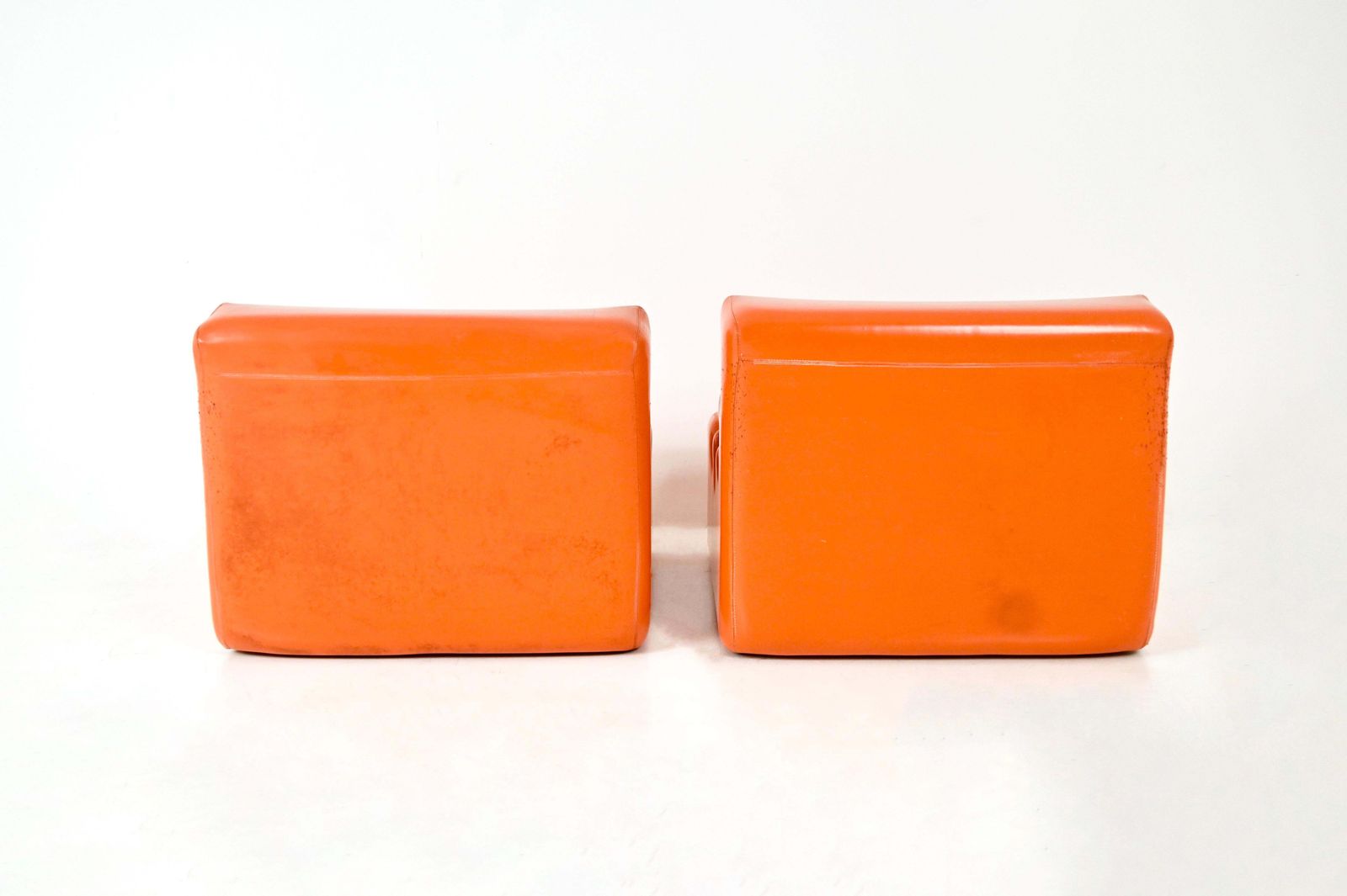 Lounge Chairs "Karelia" By Liisi Beckmann For Zanotta, 1960s, Set Of 2 photo vinterior