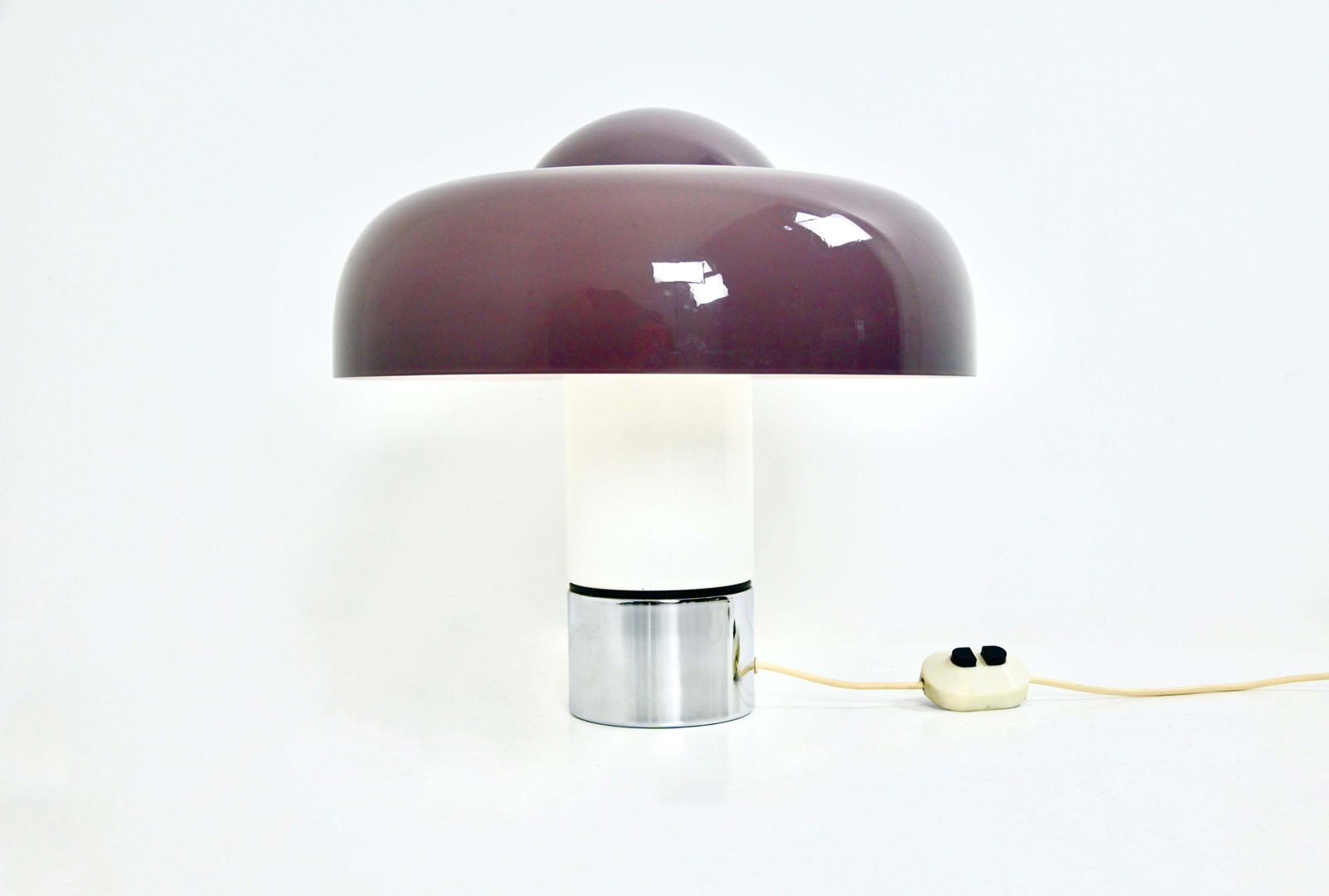 3140.0 Brumbury  Lamp By Luigi Massoni For Harvey Guzzini, 1970s photo