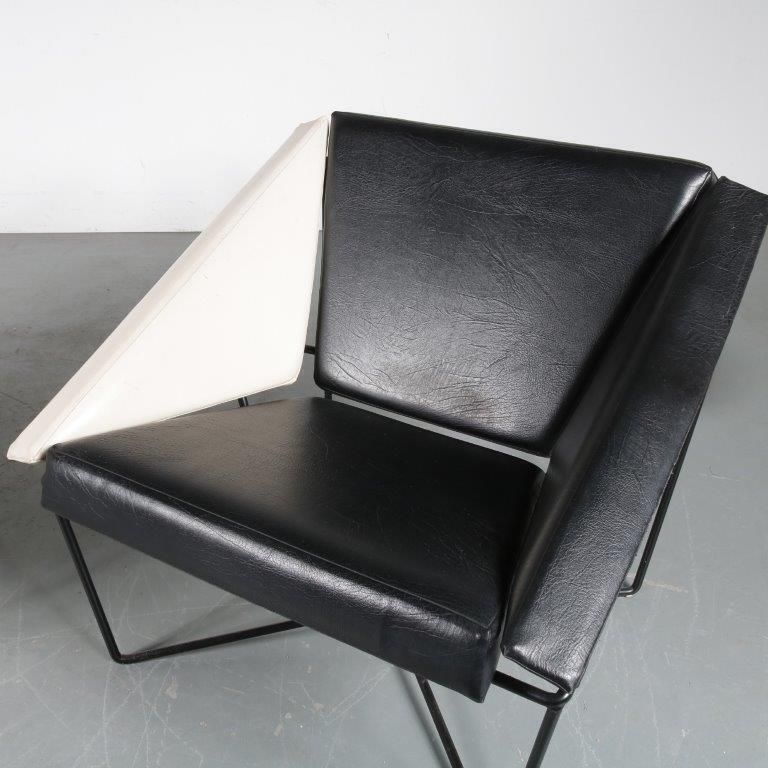 photo vinterior Rob Eckhardt Pair Of “Van Speyk” Chairs For Pastoe, Netherlands 1984
