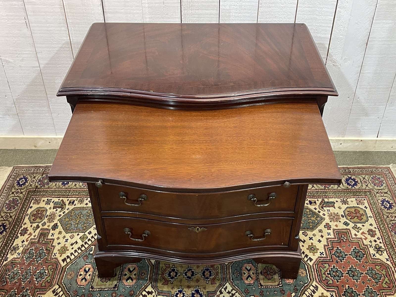 English Chest Of Drawers From The 1950s In Mahogany photo buy