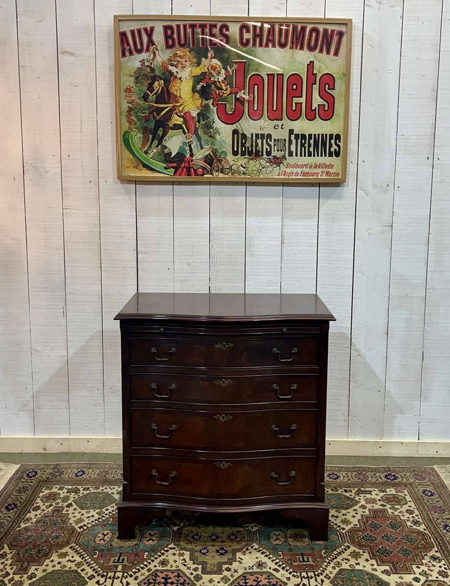 Furniture English Chest Of Drawers From The 1950s In Mahogany photo