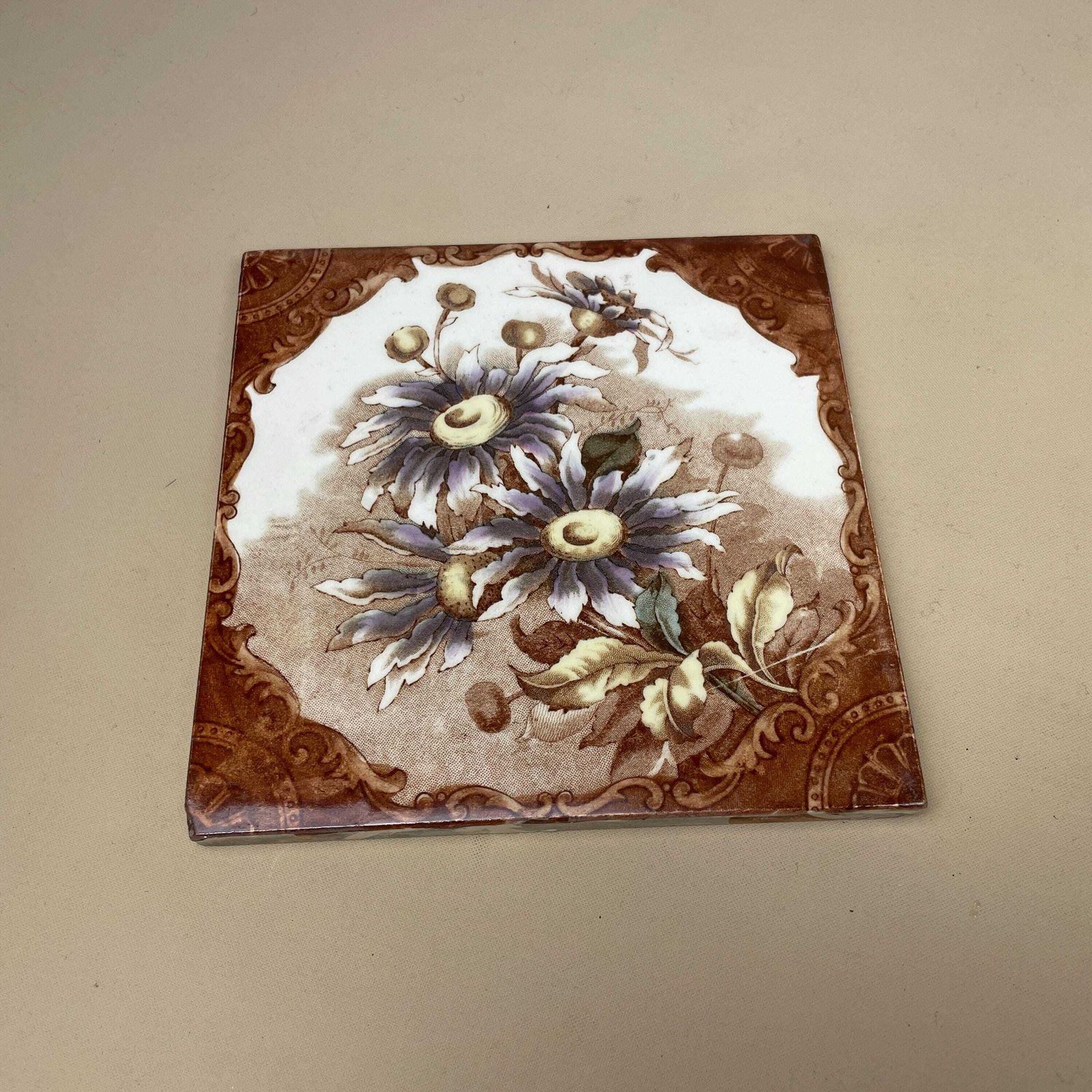 Antique Vintage Floral Tile Ceramic Square Old Floral Pattern 15.5x15.5cm Placemat Patterned Decorative Victorian Coaster Plant Stand Brown photo furniture