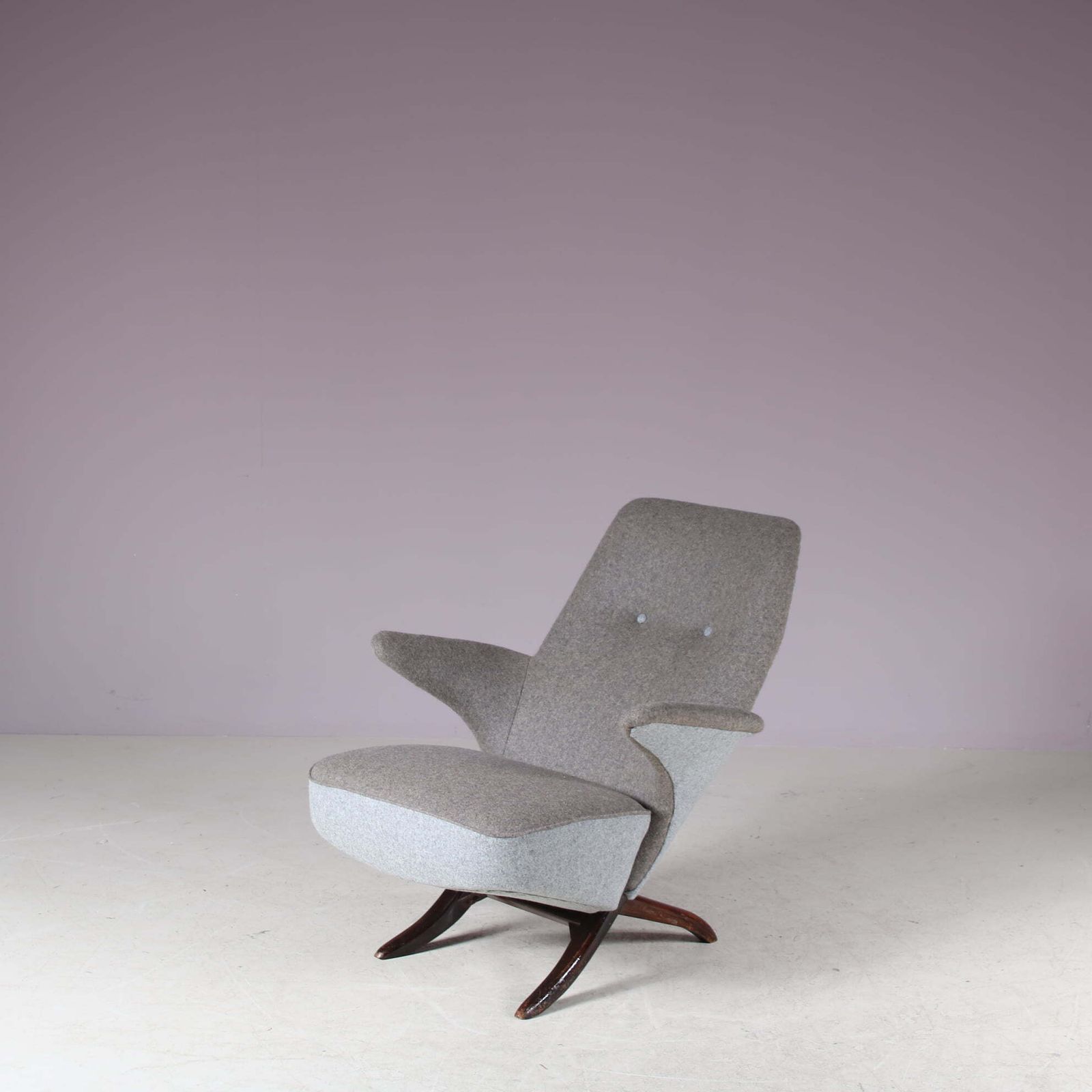 “Penguin” Chair By Theo Ruth For Artifort, Netherlands 1950 photo Furniture