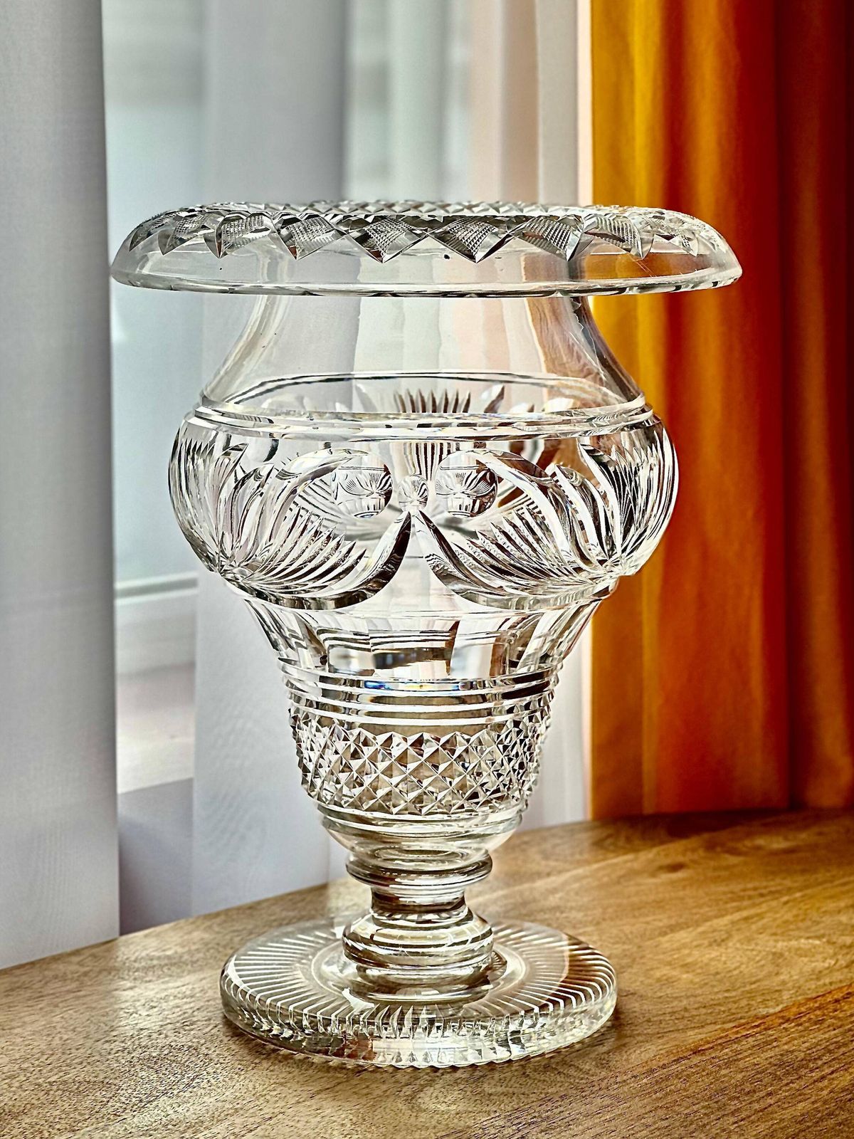 19th Century Anglo Irish Cut Crystal Pedestal Bowl – Grand Georgian Glassware, 27 Cm photo Home Decor