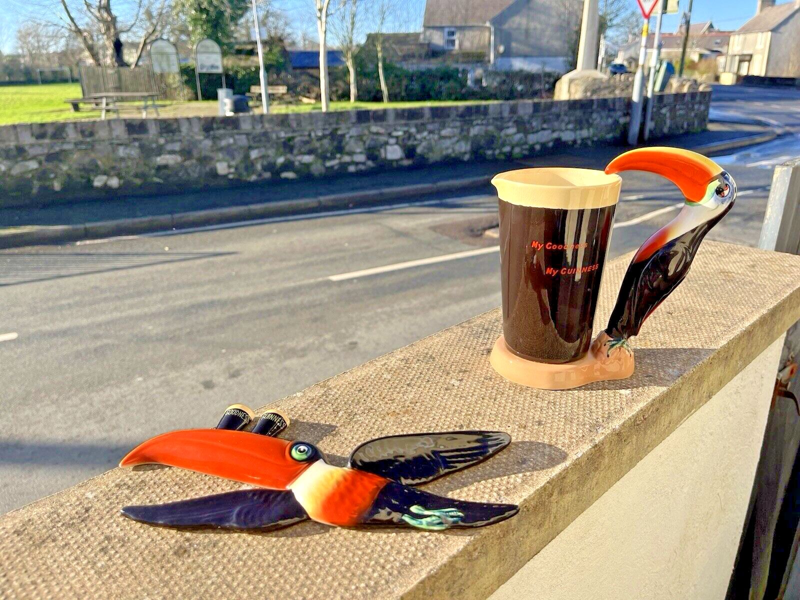 photo vinterior Original 30s Carlton Ware Goodness My Guinness Flying Toucan Wall Plaque Ga 2221