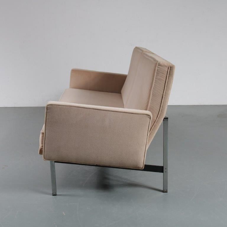 photo furniture Living Room Set By Florence Knoll, USA 1960