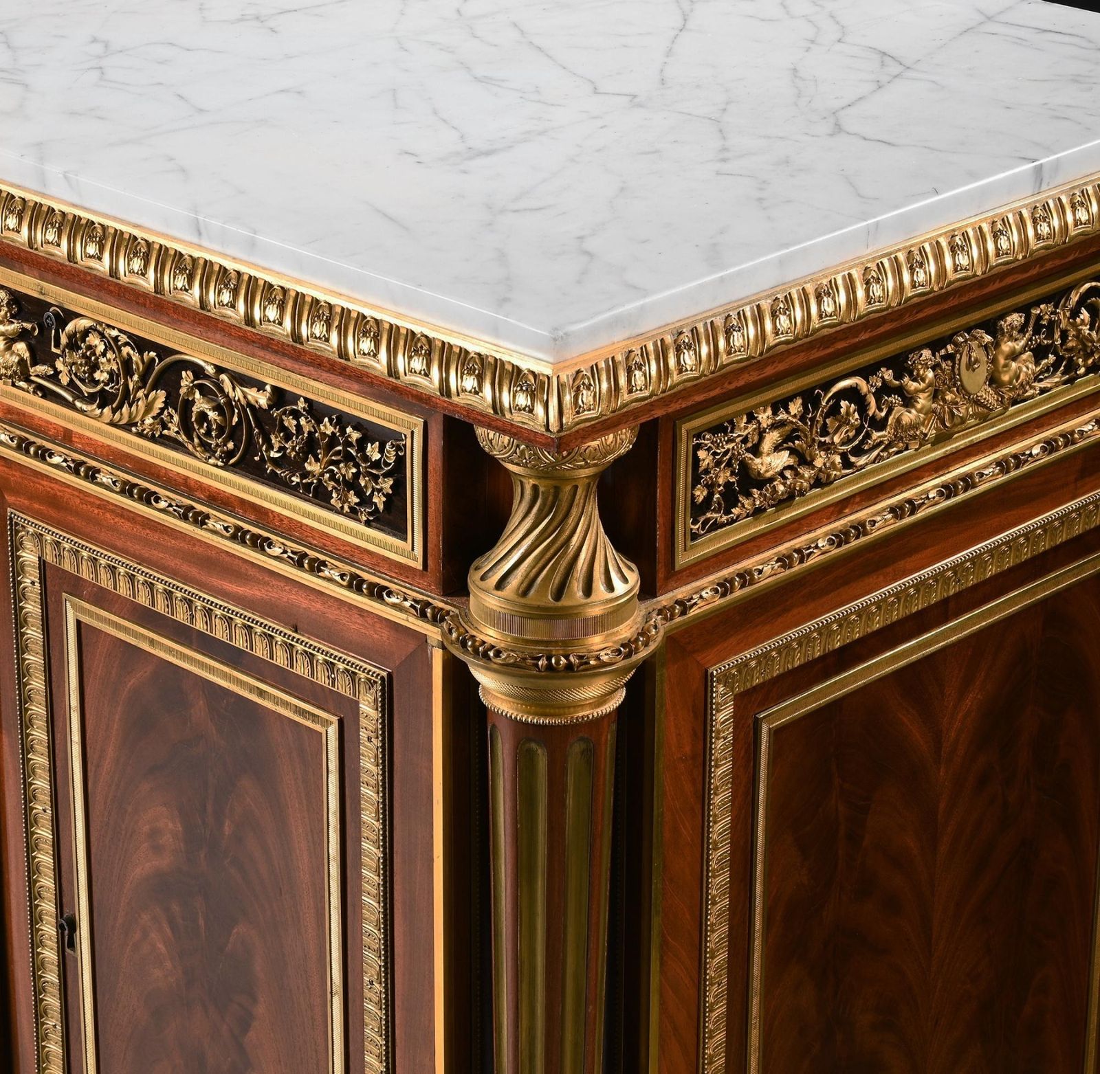 An Important 19th Century French Henry Dasson Commode In The Louis XVI Style After The Model By Weisweiler photo vintage