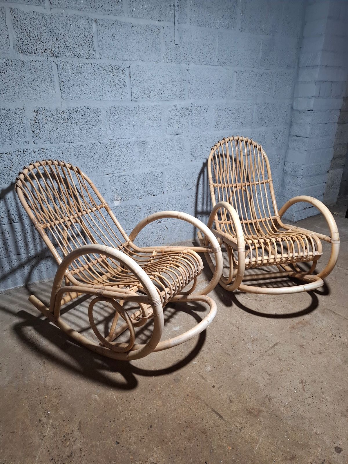 photo vintage 1970s Franco. Albini Bamboo Rocking Chair