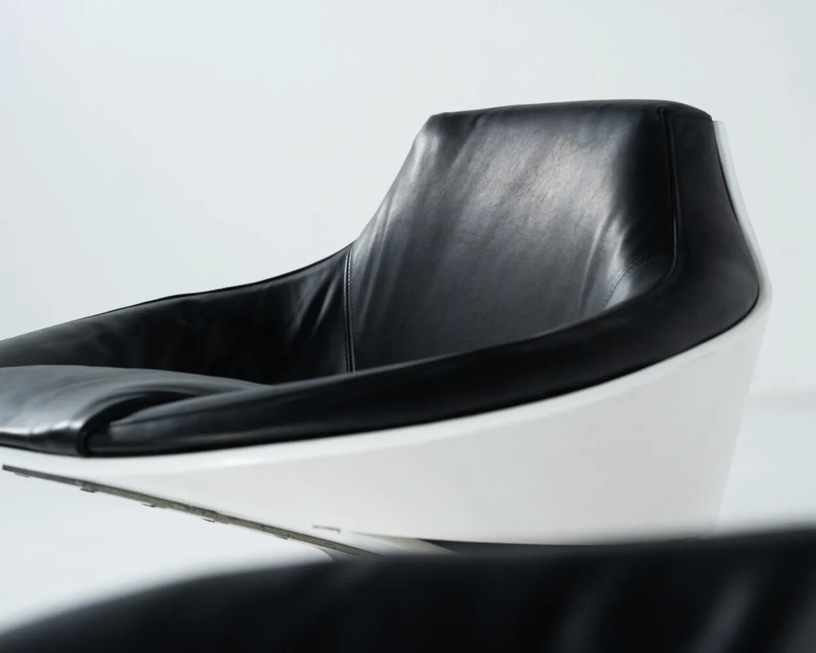Pair Of Stella 1001 Armchairs By Joe Colombo For Confort Italy, 1960s photo buy