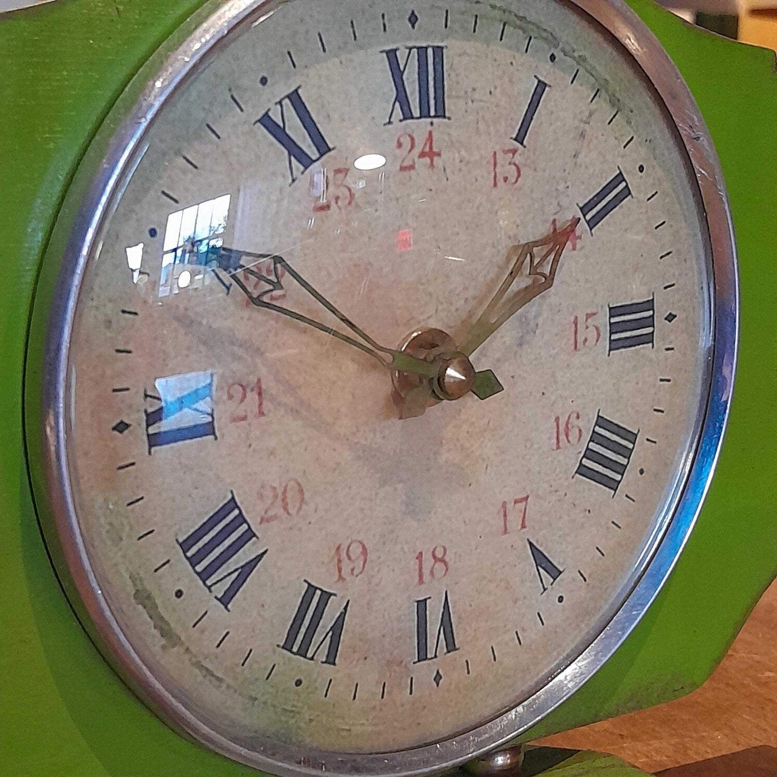 English Retro Clock By Metamec In Green, Mantel Clock, Home Decor, Retro Art photo Home Decor