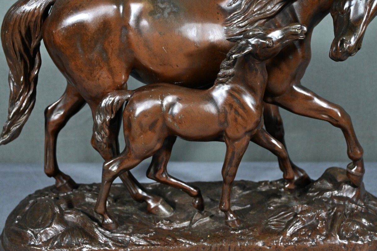 Art Horse And Its Foal In Spelter, Signed E.Loiseau – Early 20th Century photo