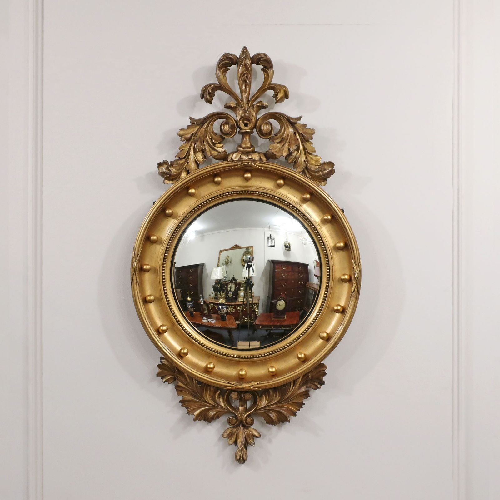 Regency Convex Carved Giltwood Wall Mirror