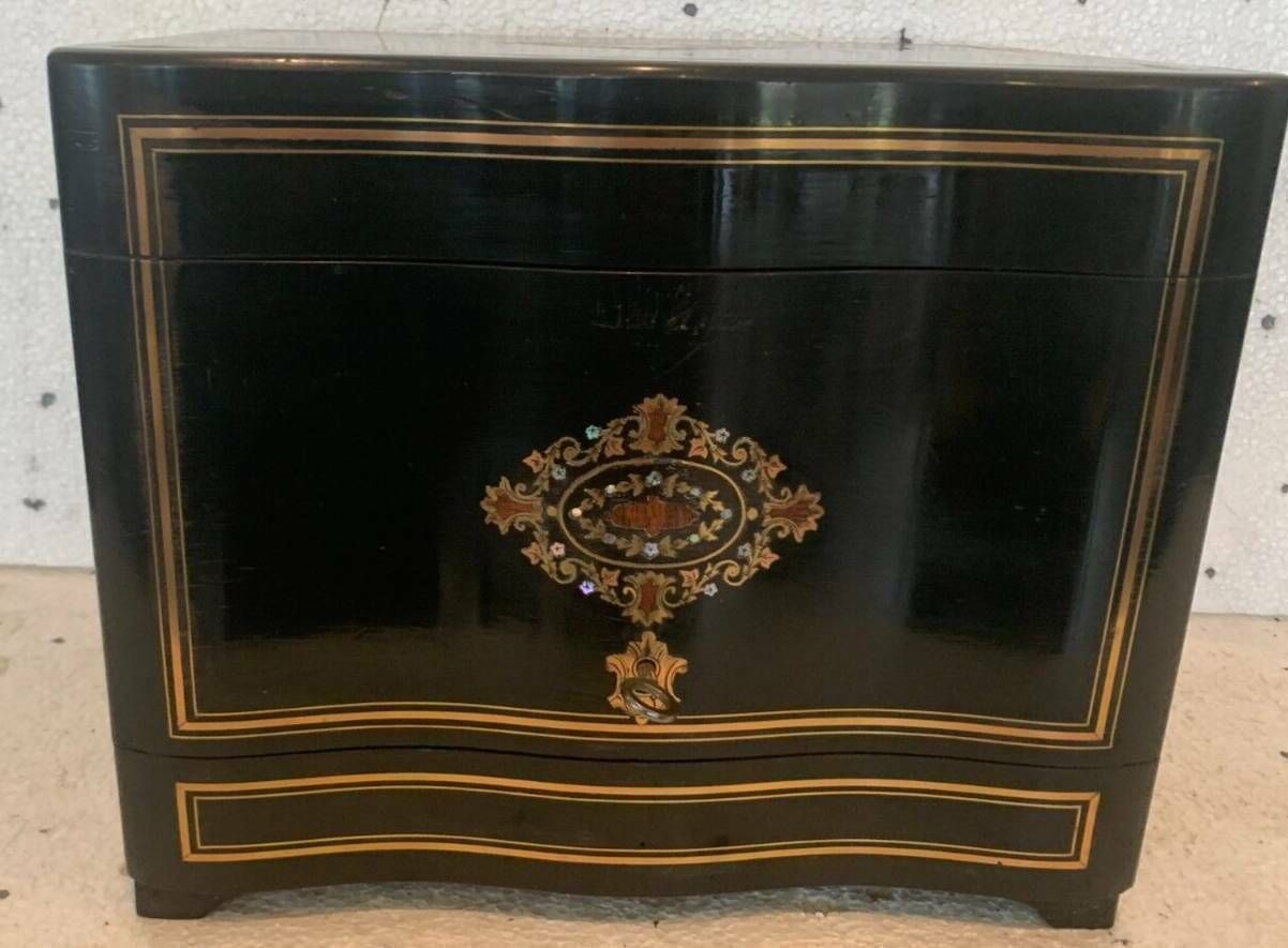 Complete Liquor Cellar In Boulle Marquetry Napoleon III 19th Century Box photo for sale