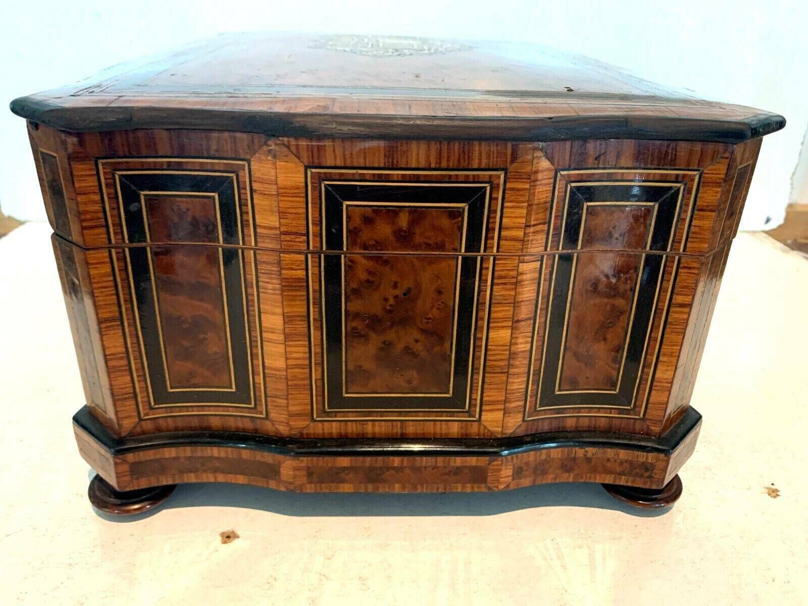 photo furniture Jewelry Box In Cedar Burl Boulle Marquetry Box Napoleon III Period