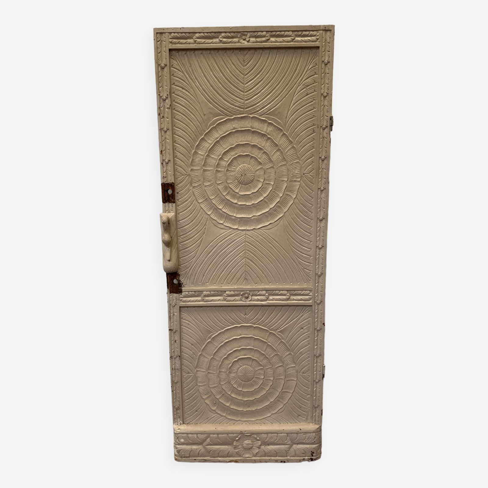 Sculpted Passage Door Decorated With 20th Century Oak Rosettes