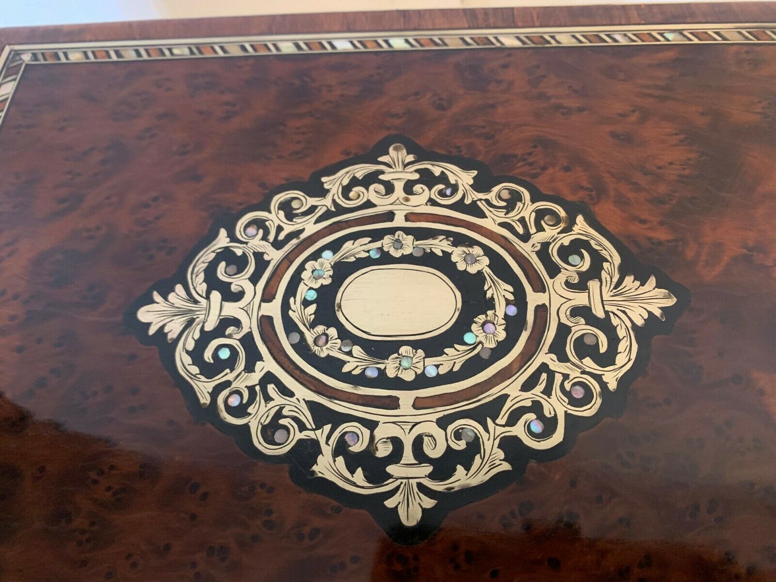 Napoleon III Token Box Boulle Marquetry Thuja And Mother Of Pearl Burl photo for sale