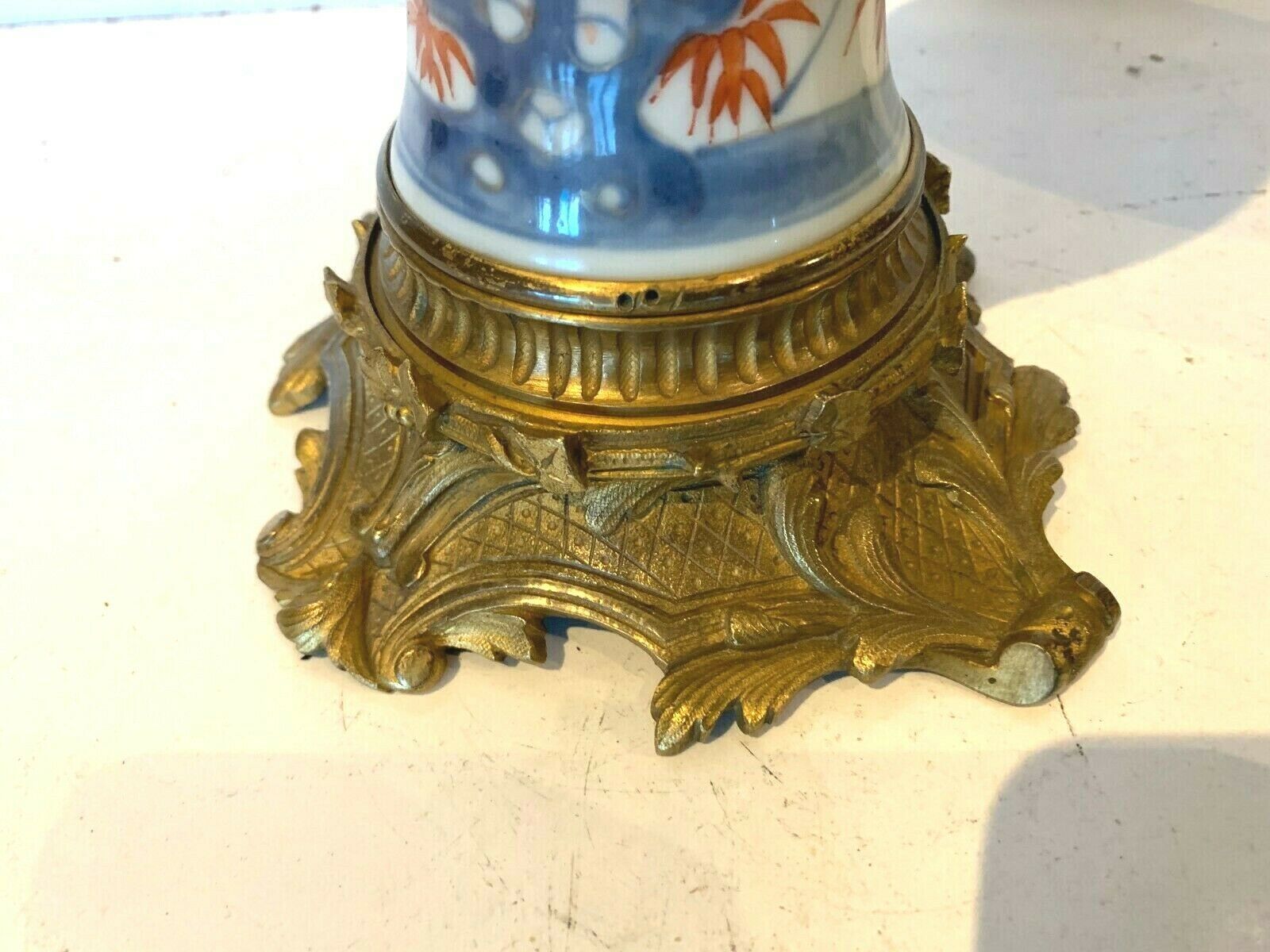 Pair Of Chinese Porcelain Lamp, 19th Century Chiseled Bronze Base photo vinterior