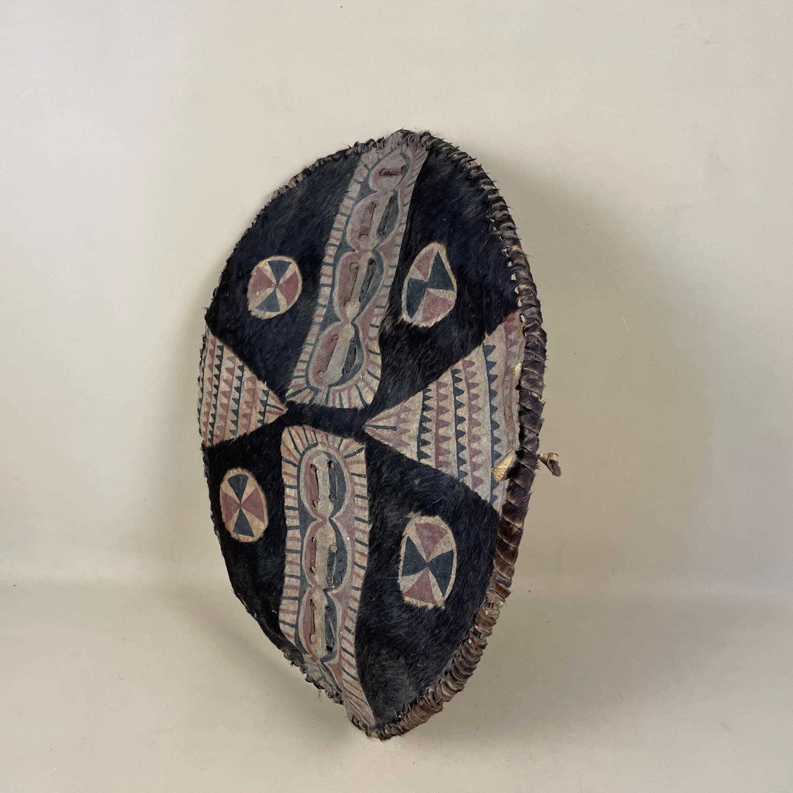 Decorative Maasai Shield African Tribal Artefact Art Handmade Cow Hide Leather Antique Old photo furniture