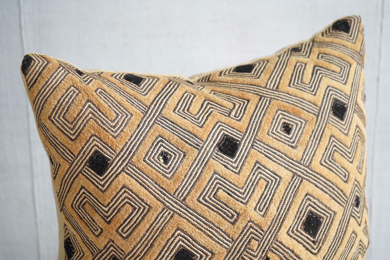 Handmade Kuba Cushion photo Textiles