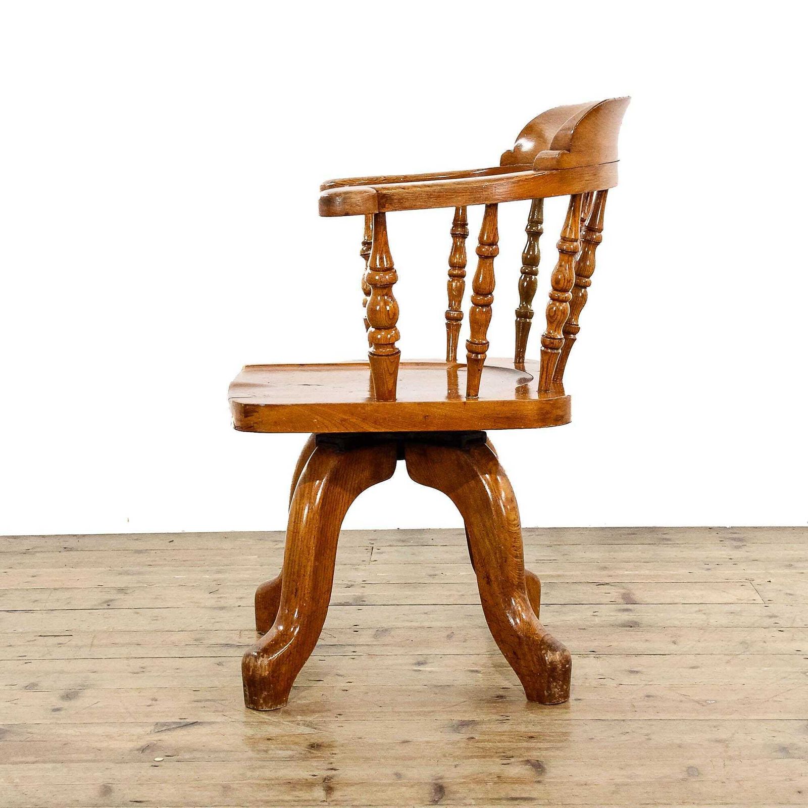 Antique Early 20th Century Captain's Chair photo 395.0