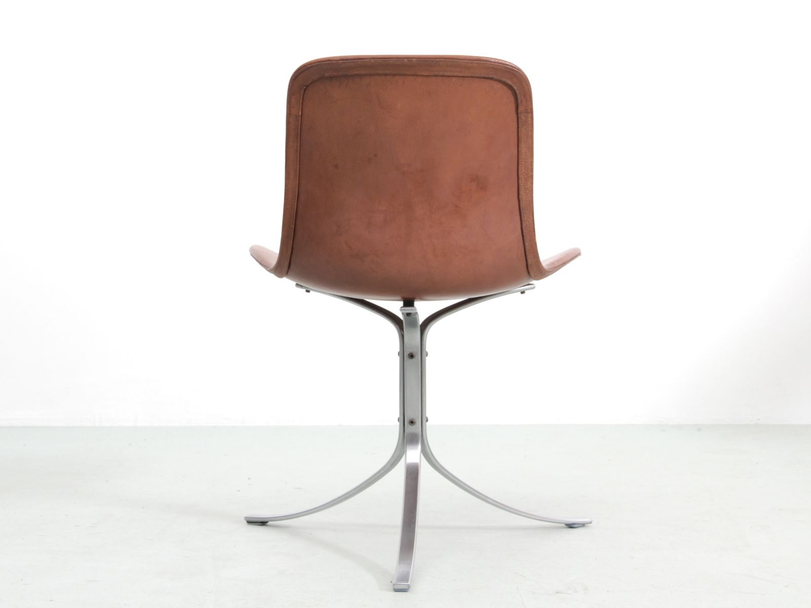 photo buy Mid Century Modern Scandinavian Set Of 4 Chairs Pk 9 By Poul Kjaerholm For Kold Christensen