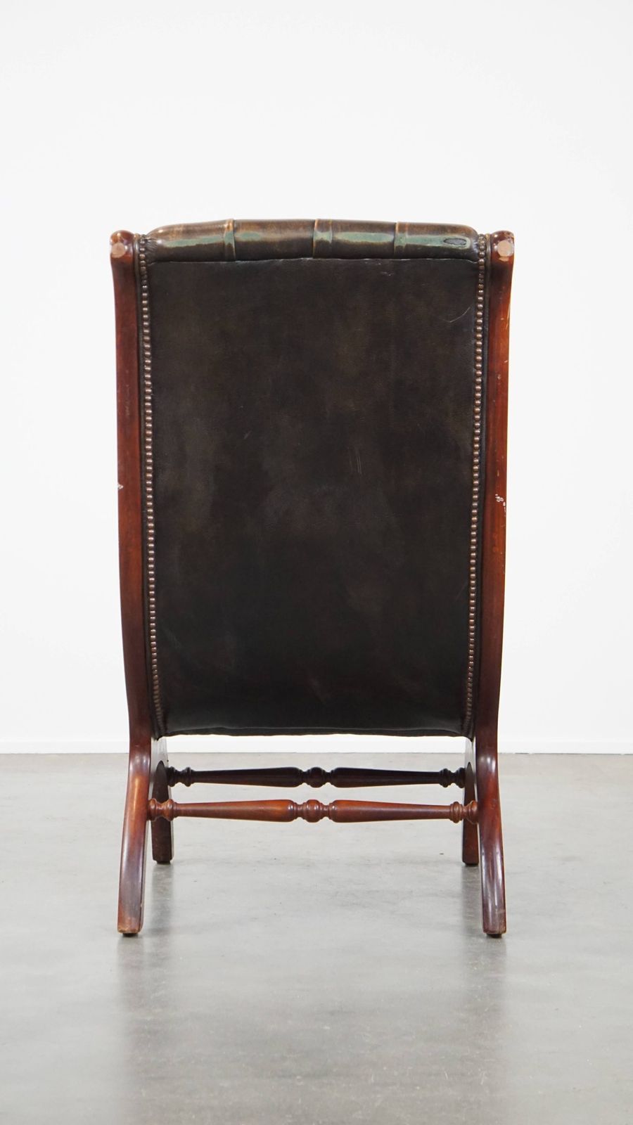 Graceful And Characterful Green Vintage Cowhide English Chesterfield Armchair Combined With Wood photo Furniture