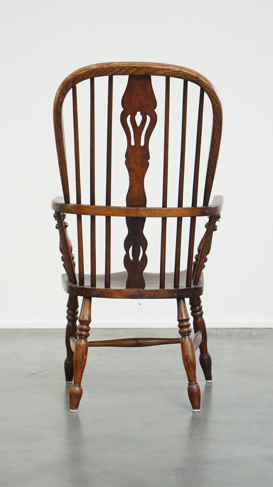 Charming, Antique English Highback Windsor Dining Chair With A Beautiful Patina photo Furniture