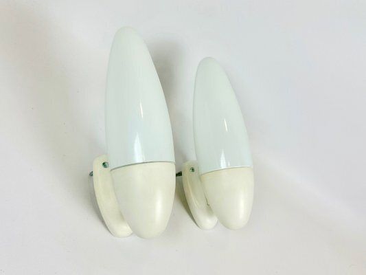 Bauhaus Bakelite Model 13702 Wall Lamps From Elektrosvit Nové Zámky, 1940s, Set Of 2