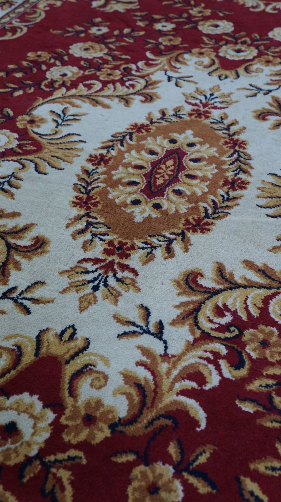 Red Oriental Wool Rug With Yellow Flowers 285x200cm photo for sale