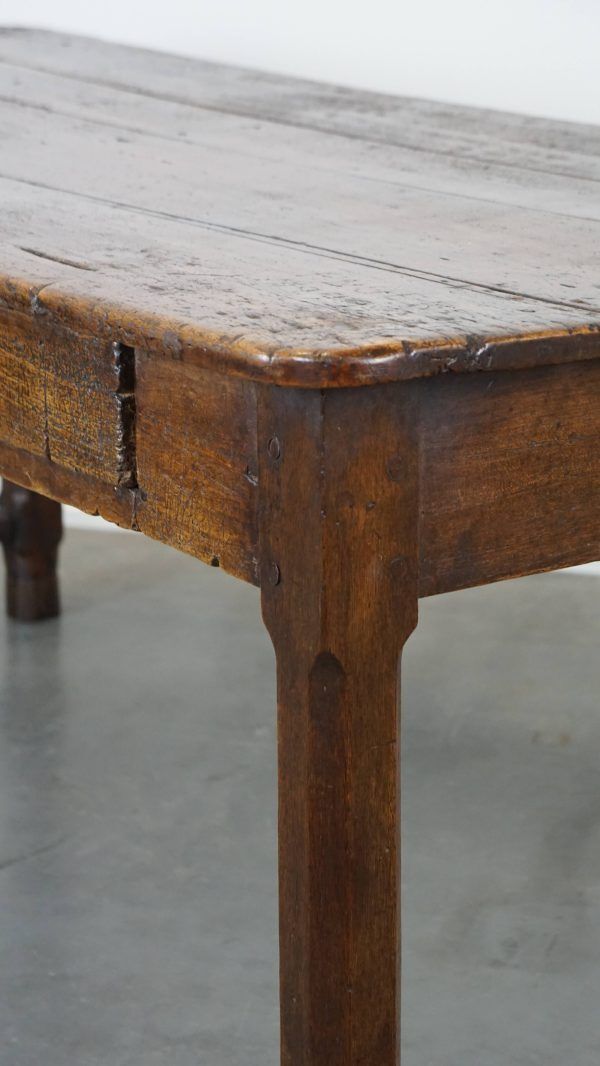 Antieke Franse Eettafel Met Fraai Blad, Eind 18e Eeuw photo buy