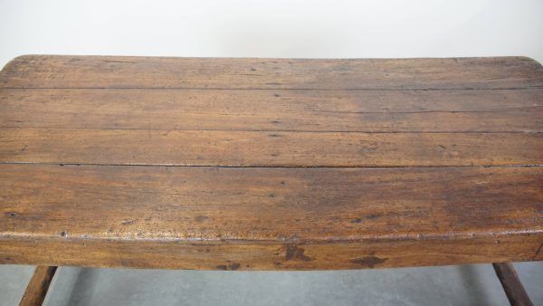 photo vinterior Antieke Franse Eettafel Met Fraai Blad, Eind 18e Eeuw