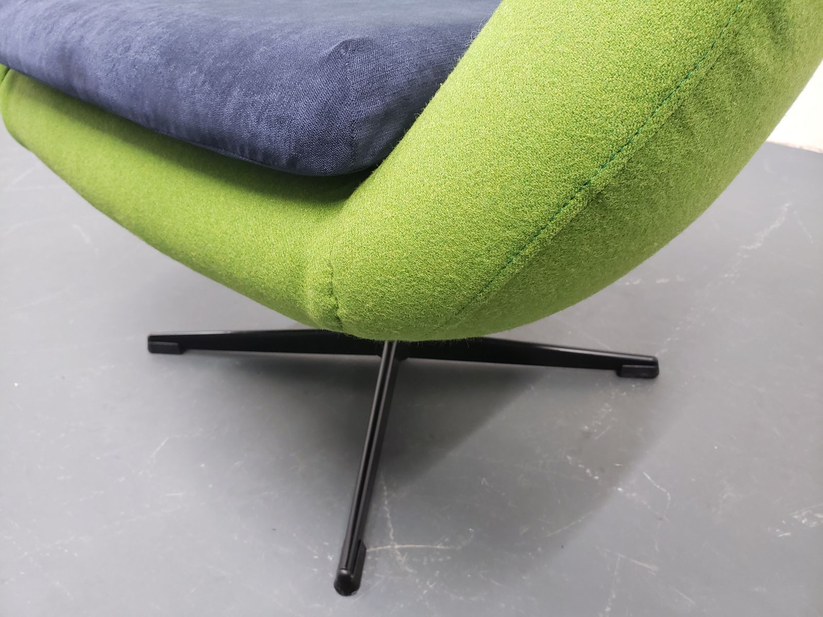Karl Eric Klote Swivel Egg Chair In Wool photo vinterior