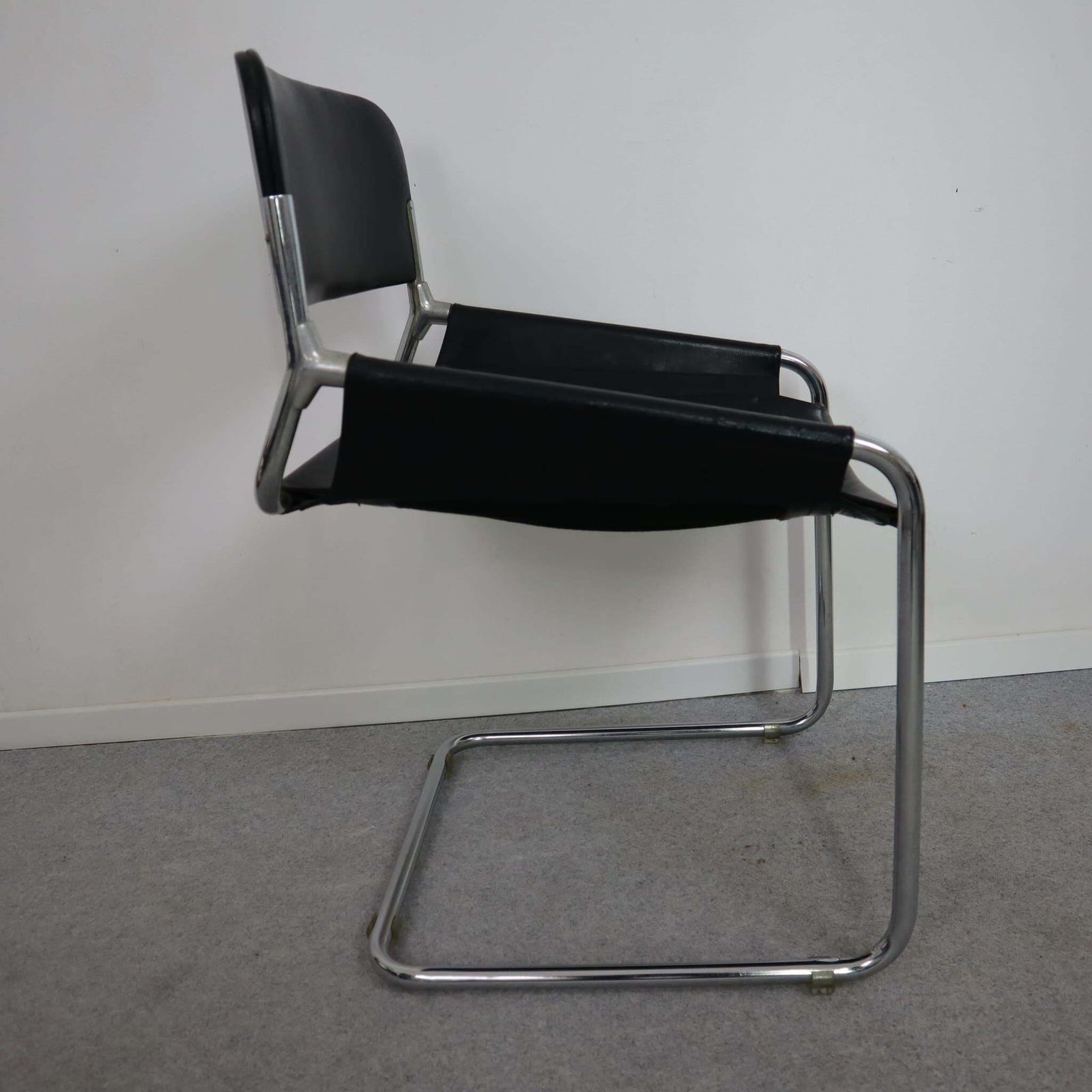 Set Of Five Mid Century Modern Leather Chairs, Italy, 1970s photo buy