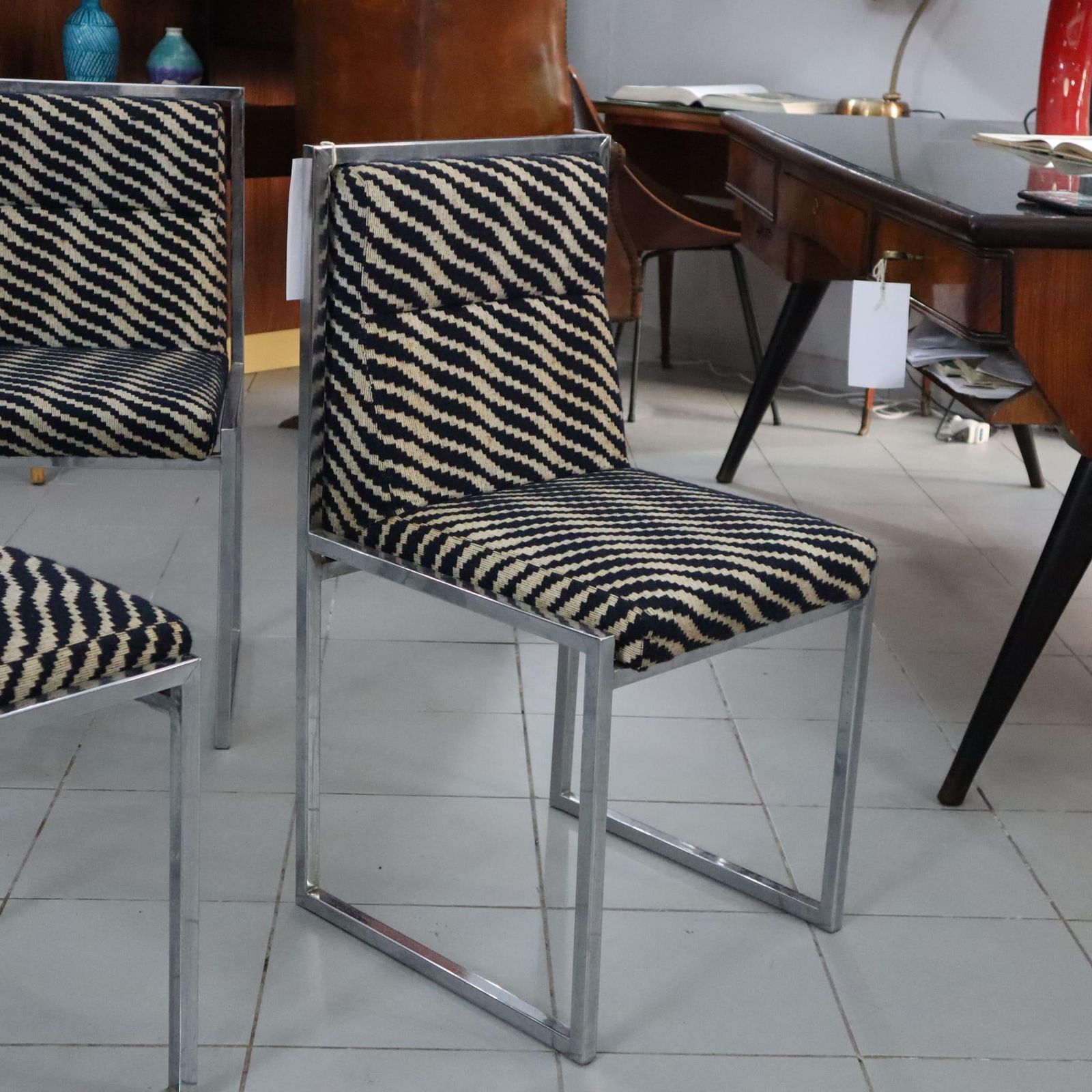 Mid Century Modern Italian Chairs By Nanda Vigo For Driade 1972, Set Of Four photo for sale