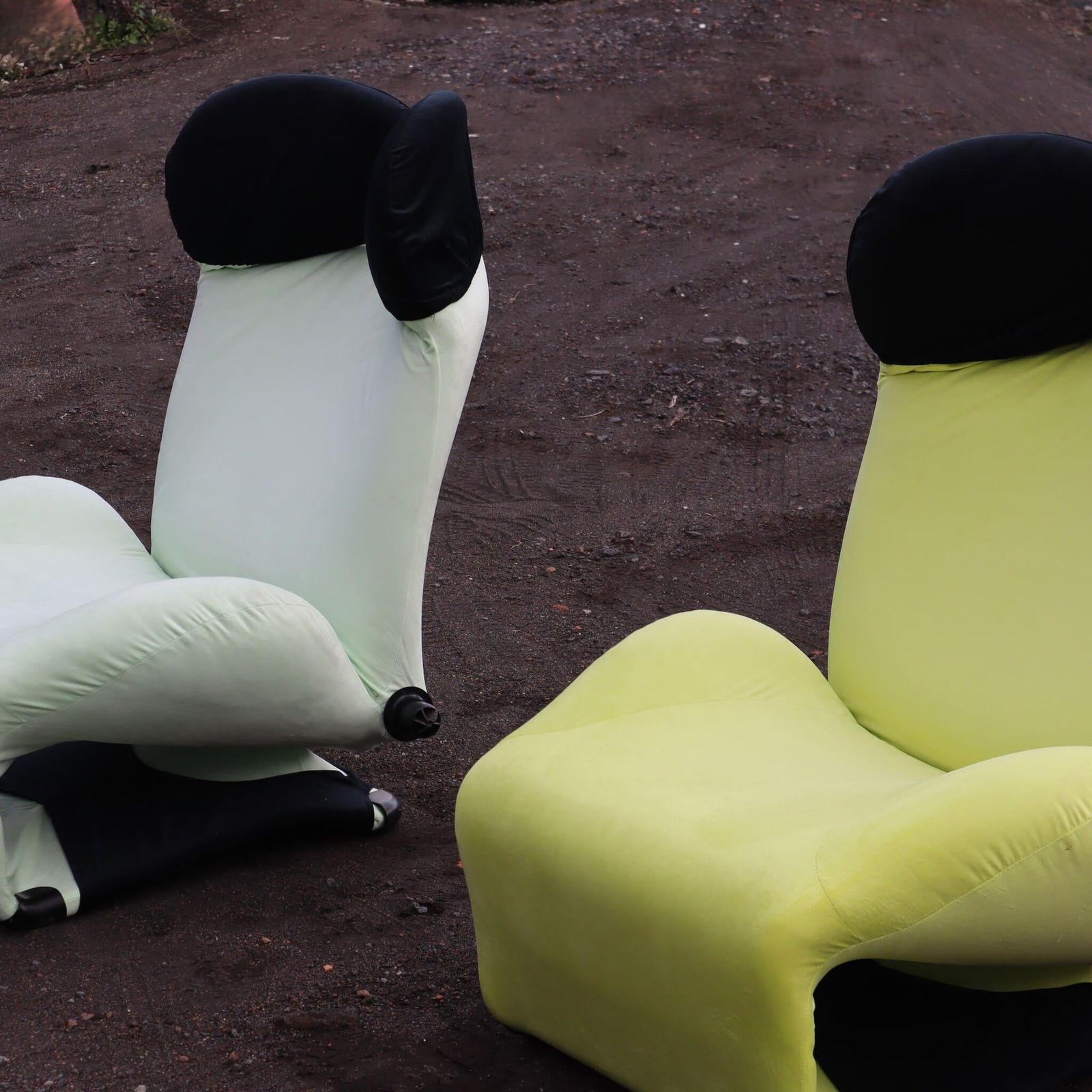 Armchair Or Chaise Longue Wink By Cassina, Design Toshiyuki Kita, Italy, 1980s photo for sale