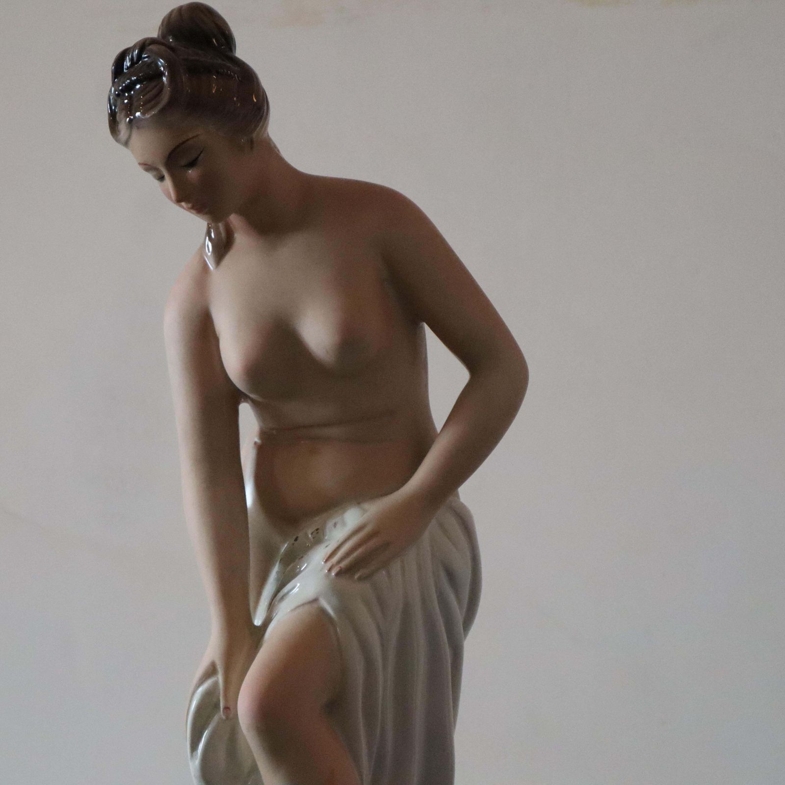 Ceramic Sculpture Female Figure At The Favaro And Cecchetto Bath, Italy, 1937 photo furniture