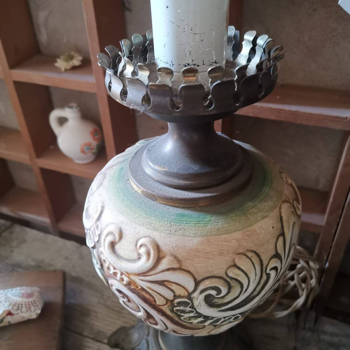 Vintage Beautiful Porcelain And Brass Decorative Lamp In Baroque Style photo 96.0