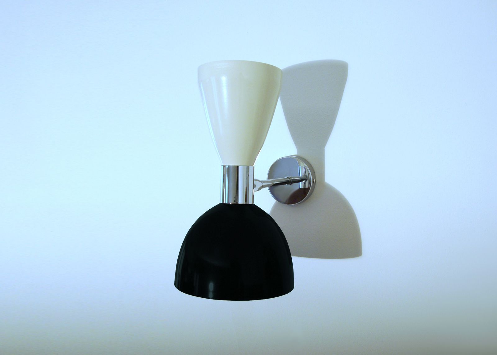 Pair Of Wall Lamp Art. A 144 Metal And Chromed Brass / Black & White photo Lighting
