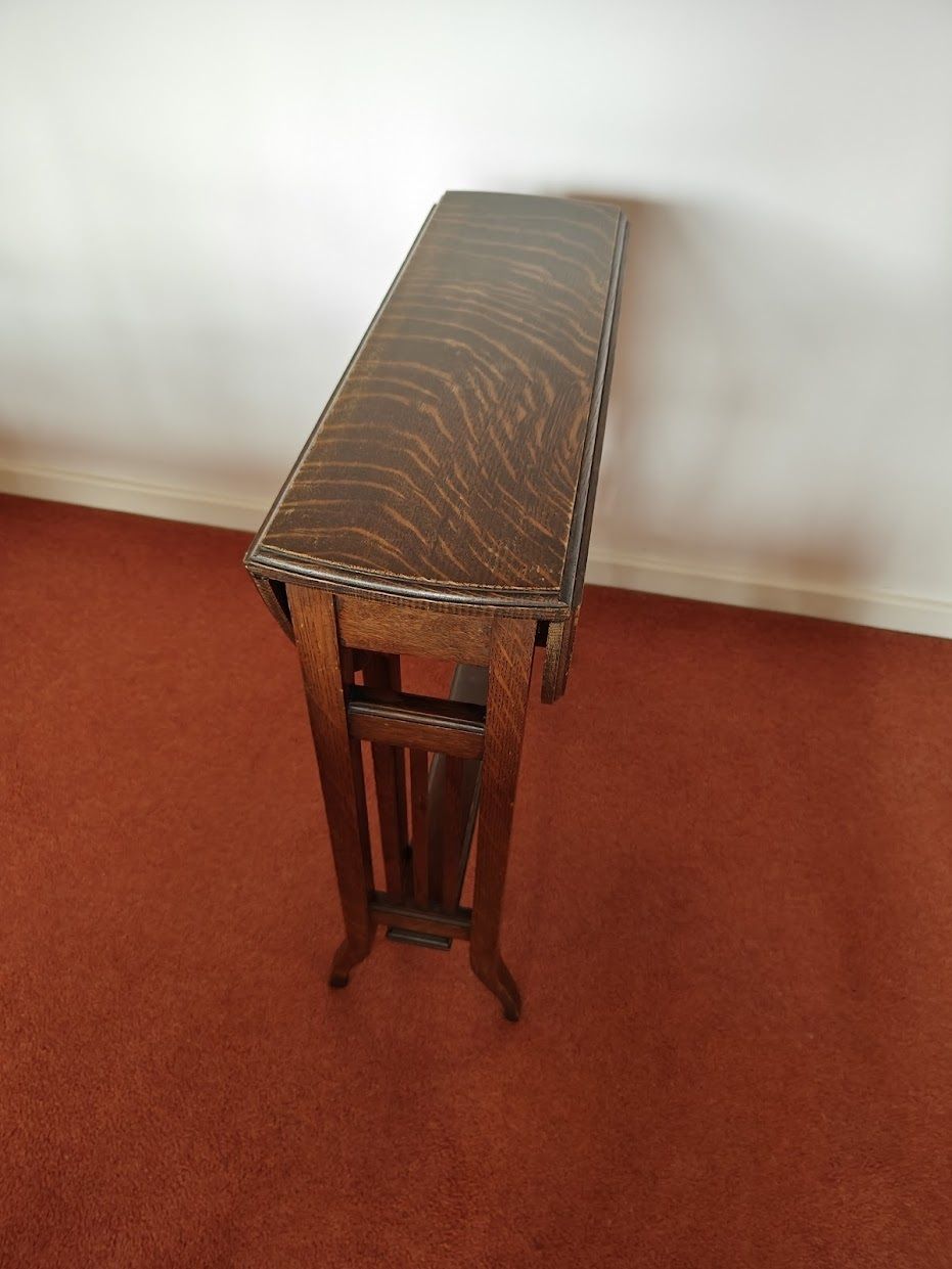 Antique Gate Leg Occasional Table With A Pair Of Drop Leaves In Oak photo furniture