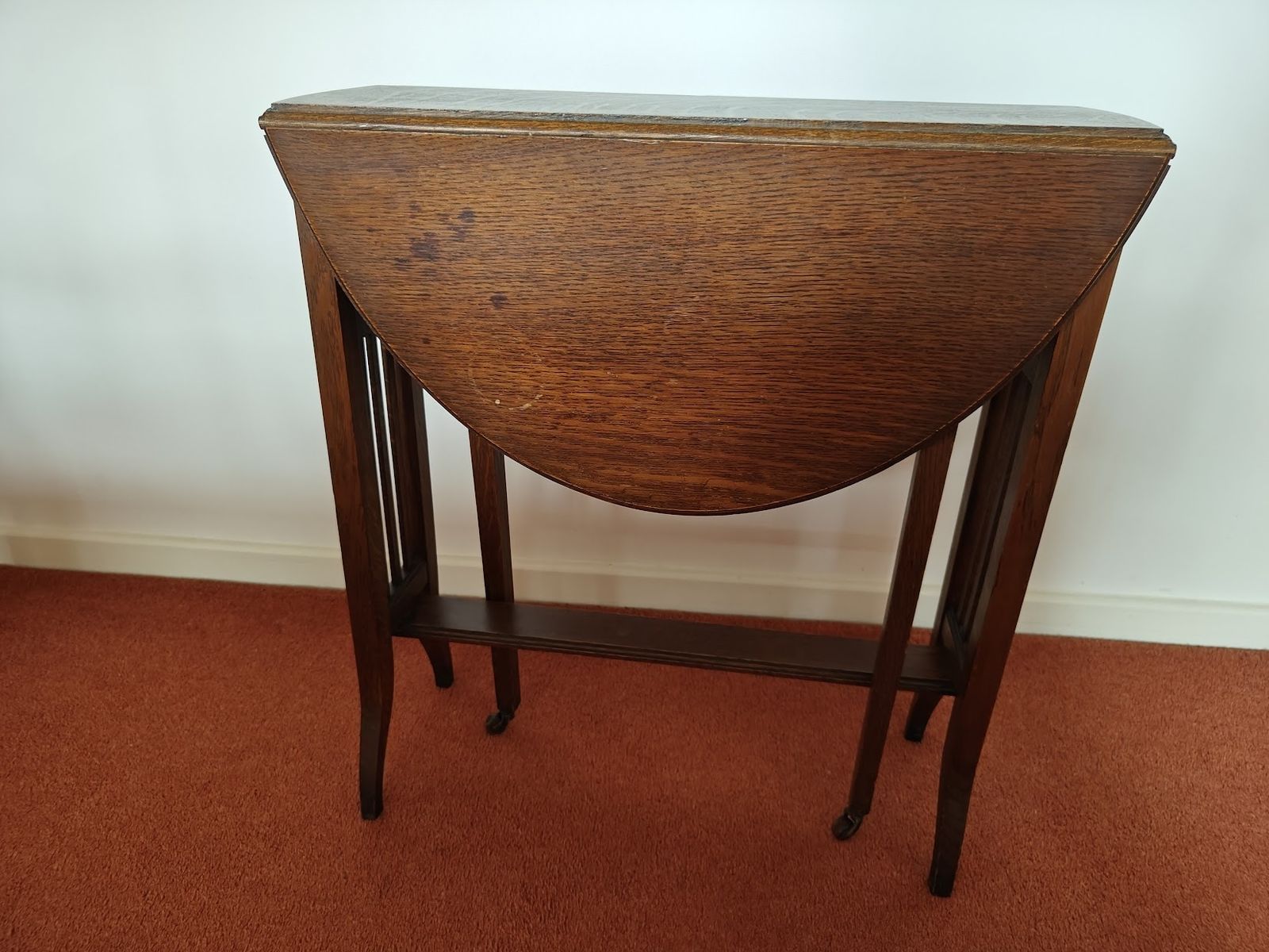 Antique Gate Leg Occasional Table With A Pair Of Drop Leaves In Oak photo Furniture