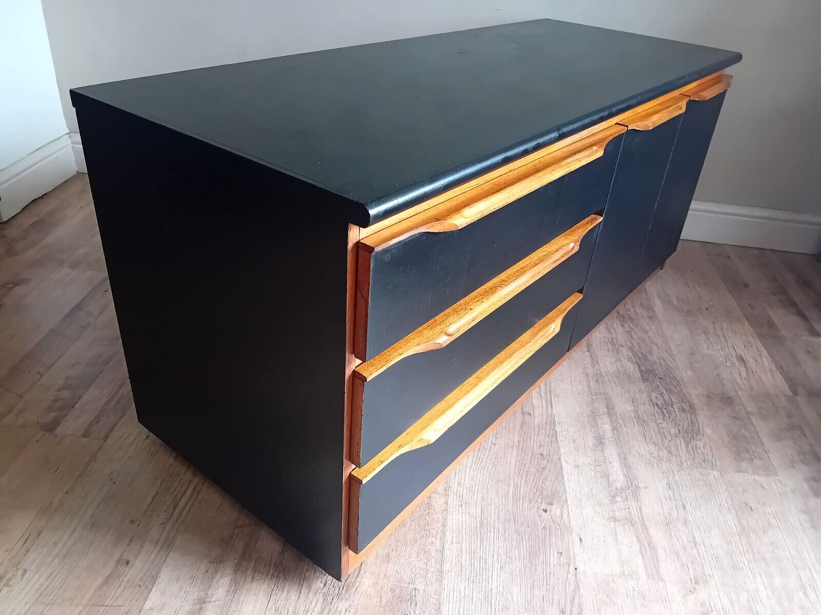 Lovingly Restored 1970's Sakol Teak Media Unit,Sideboard, Cabinet, Tv Cabinet photo for sale