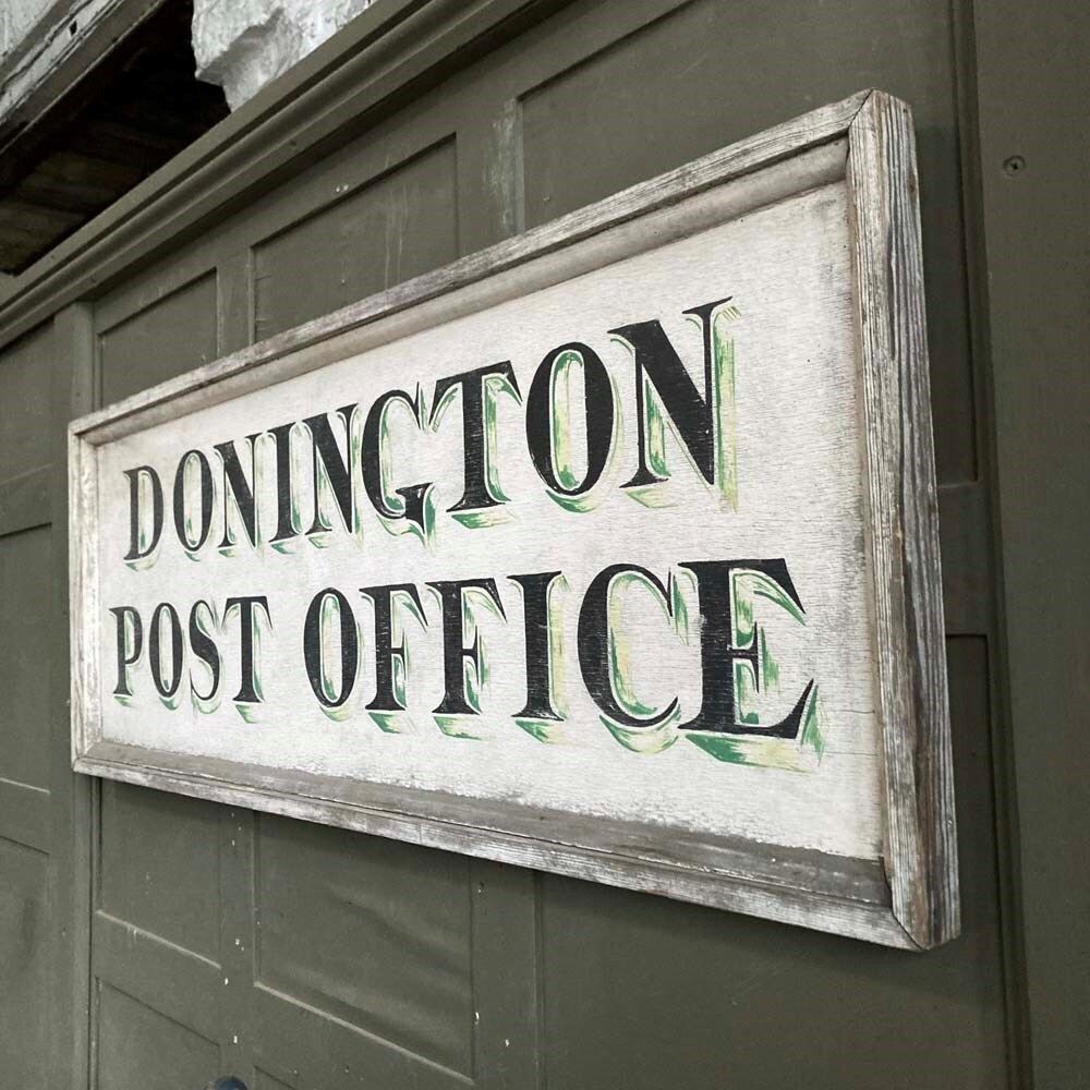 Home Decor Vintage Painted Wooden Sign   Donington Post Office photo
