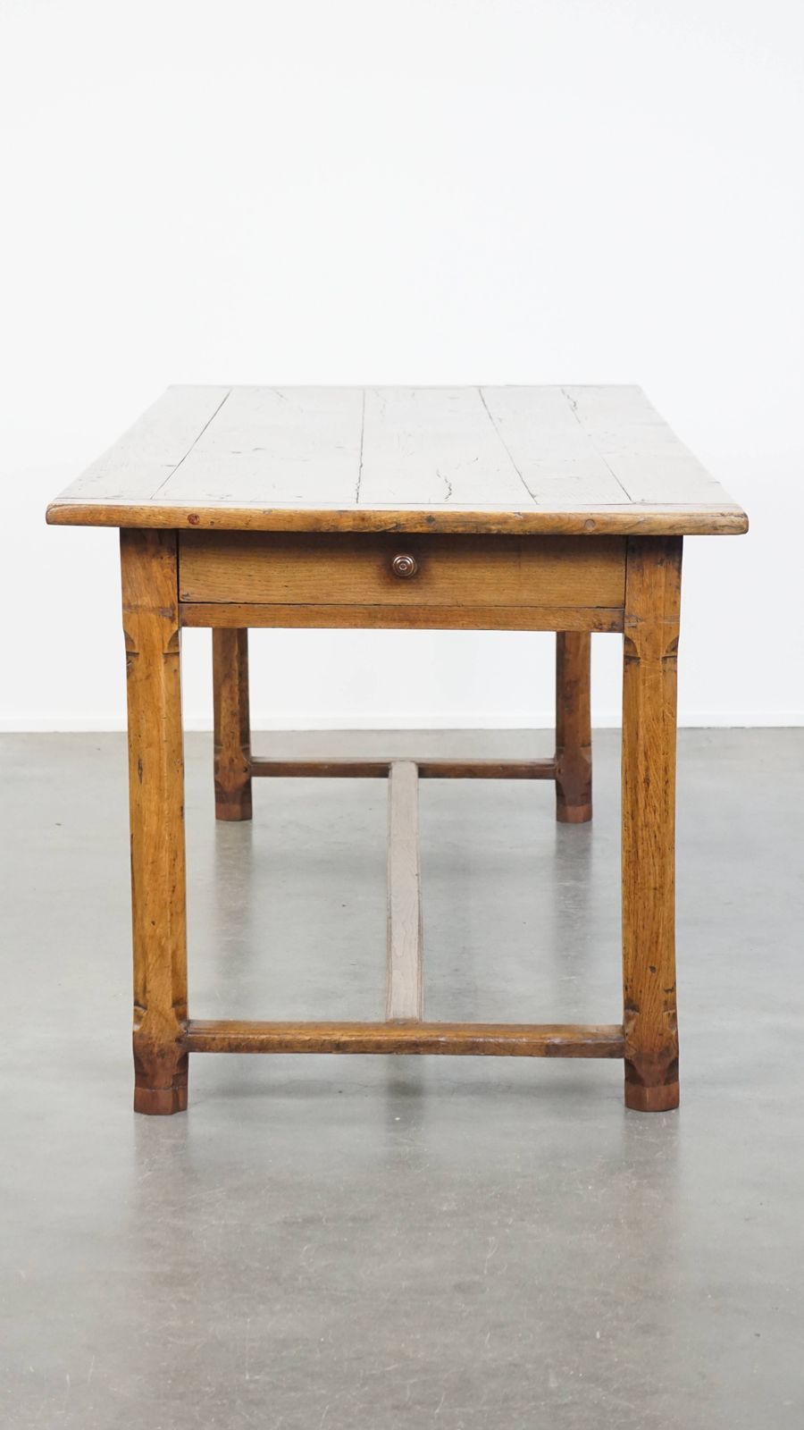 Antieke Franse Boerentafel Van Eiken Met 2 Lades En Authentieke Details photo Meubels