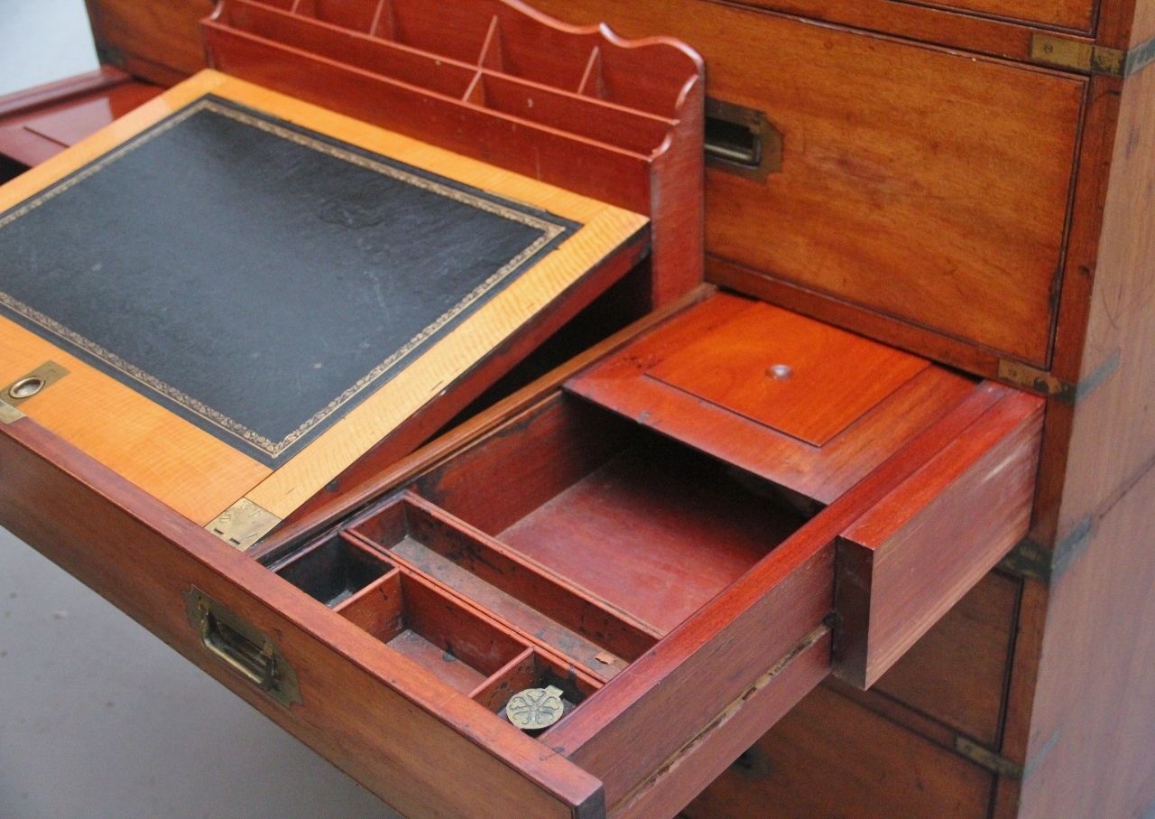19th Century Mahogany Military Chest photo vinterior