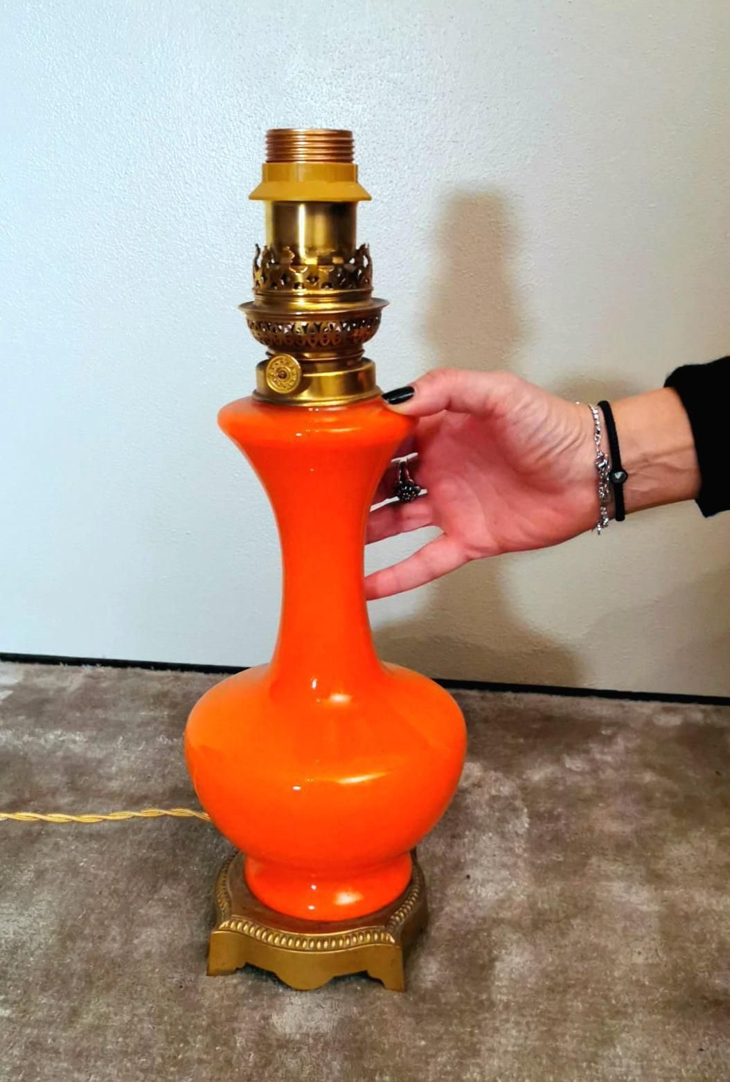 photo vinterior Napoleon III Style French Opaline Orange Glass Lamp Golden Brass Base