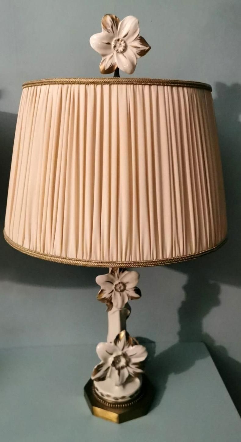 photo vinterior Art Noveau Pair Of French Porcelain Lamps Color Ivory And Pure Gold