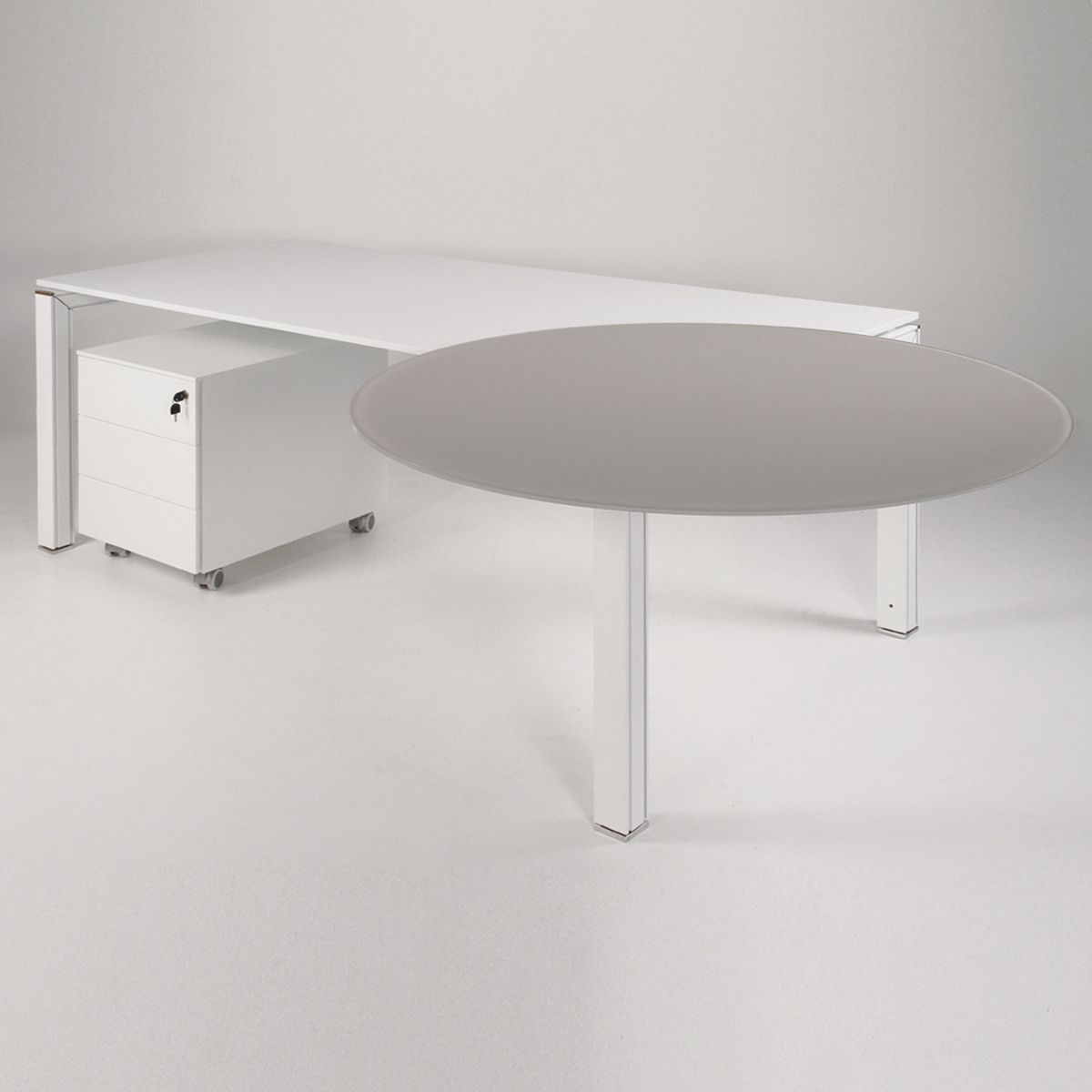 Freeway Series Desk With Drawer Unit