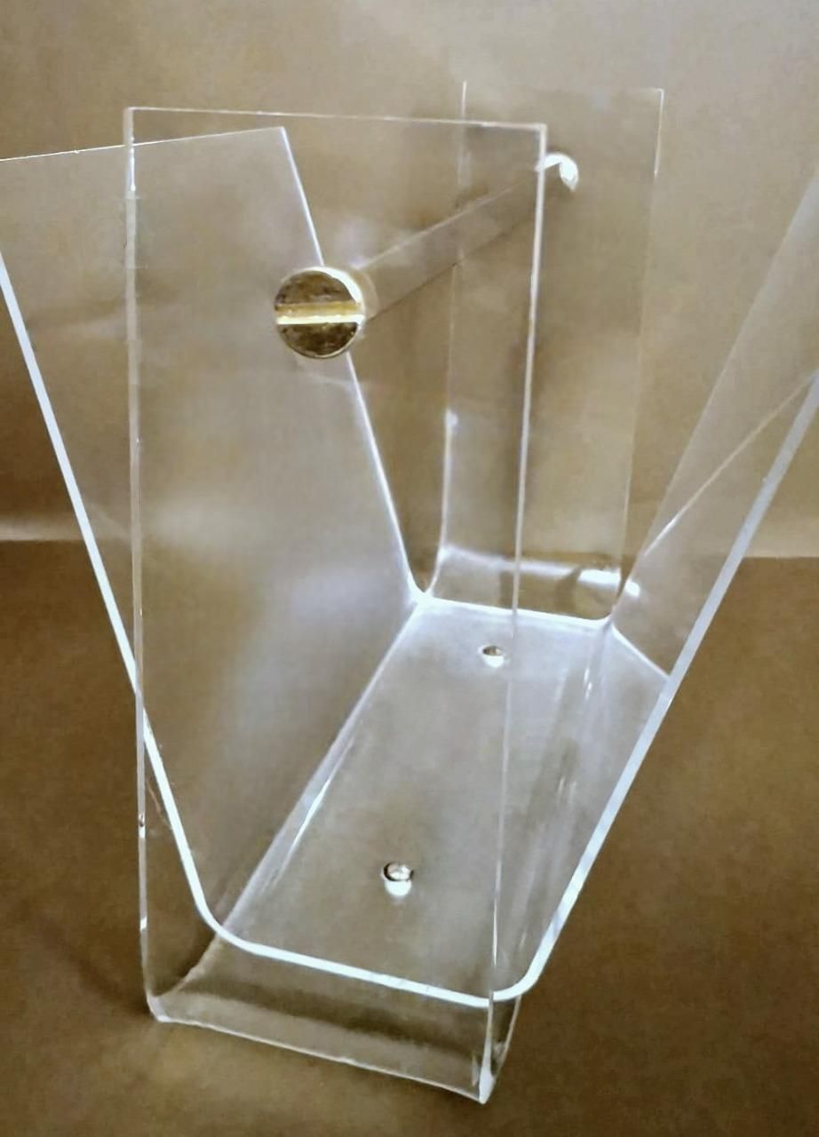 Space Age Style Italian Clear Plexiglass Magazine Rack photo Home Decor