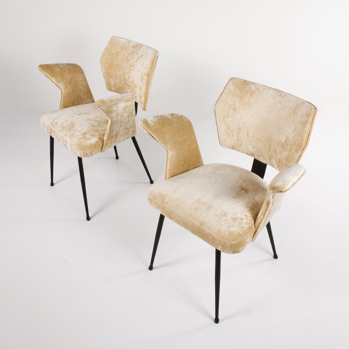Pair Of Velvet Chairs With Armrests From The 60s photo 497.0